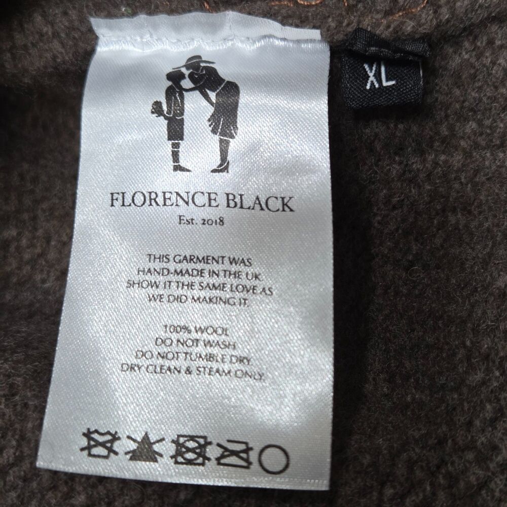 Florence Black Lambswool Knit Vest Brown XL Made in Scotland Unisex - Picture 4 of 7